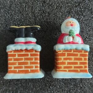 Vintage Jolly Follies Christmas salt & pepper shakers. 2000
